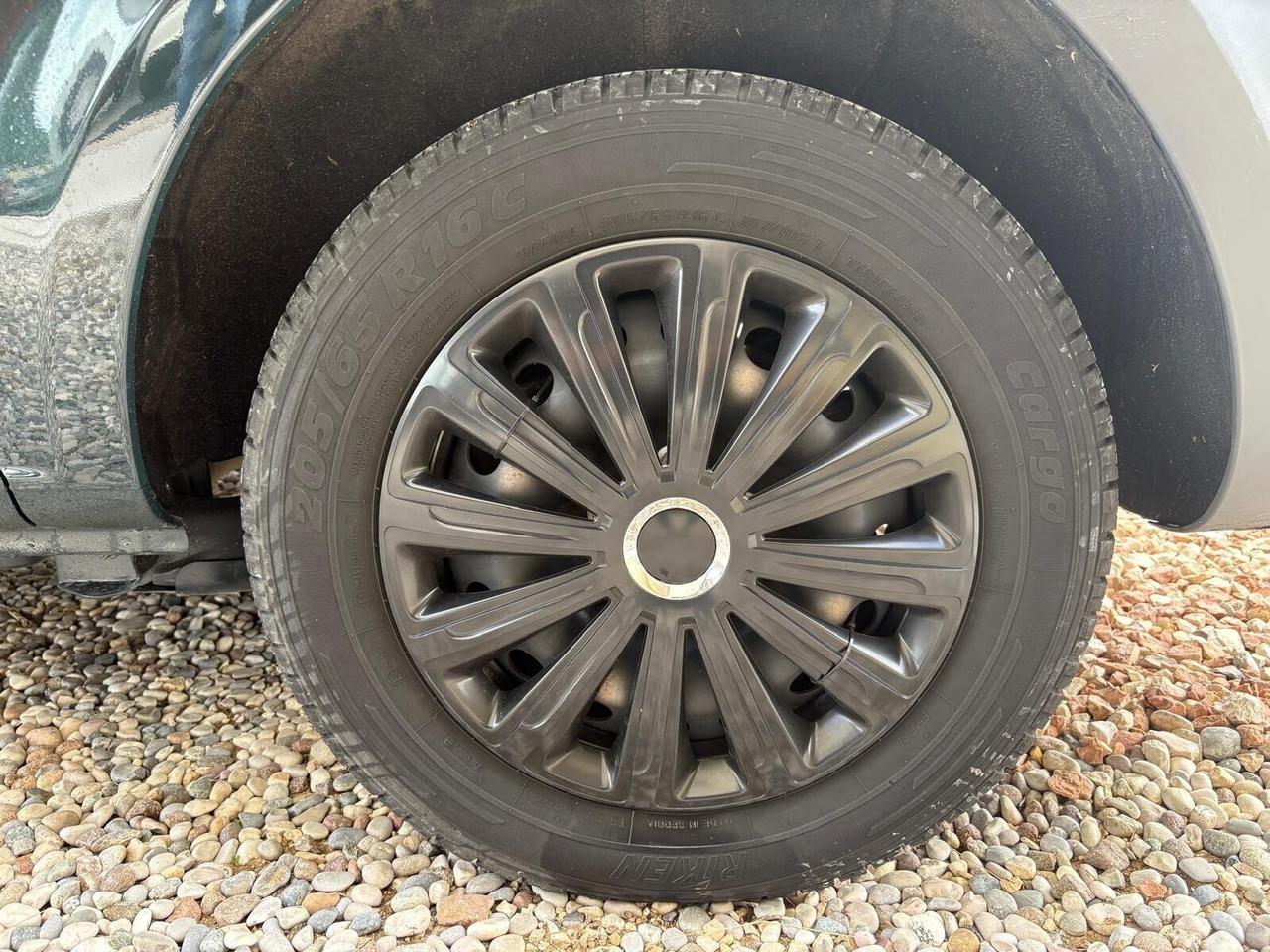 MERCEDES-BENZ VITO 114 CDi COMPACT AUTO 9 POSTI