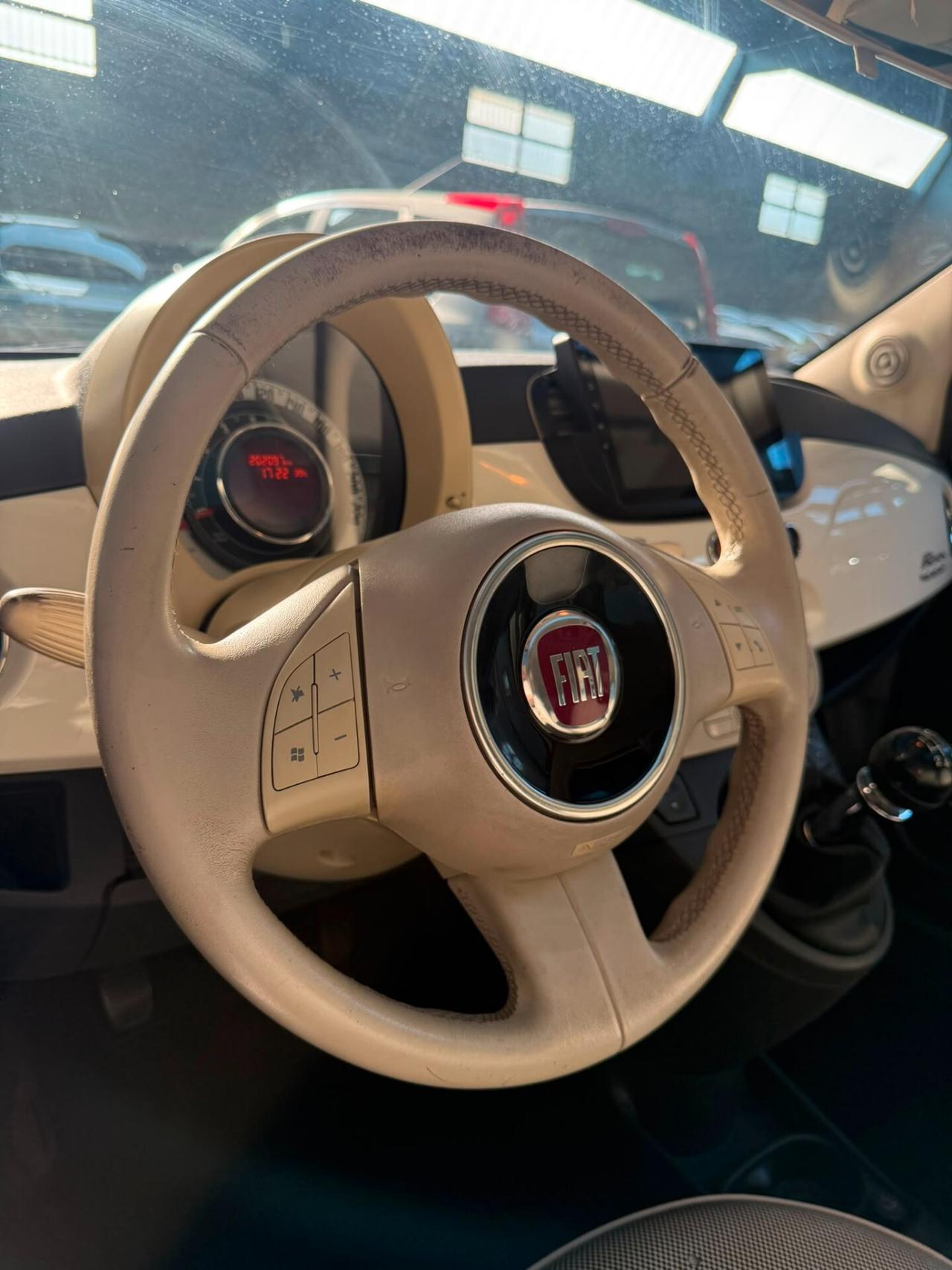 AGOSTO APERTI! 500 1.2CC 69CV TETTO SCHERMO MULTIMEDIALE