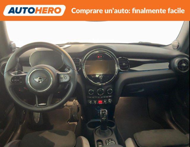 MINI John Cooper Works 2.0 John Cooper Works Essential