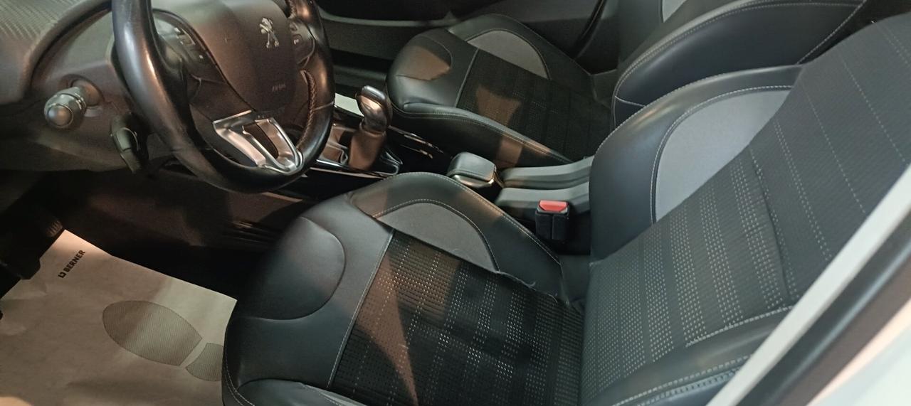 Peugeot 2008 BlueHDi 120 S&S Allure