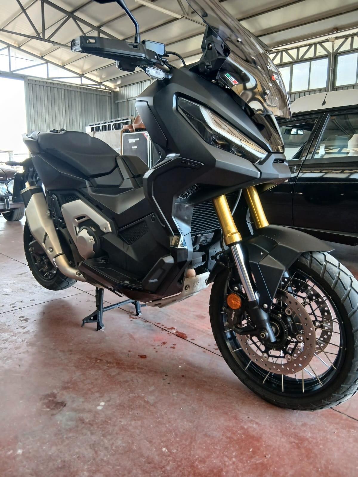 Honda X-ADV 750