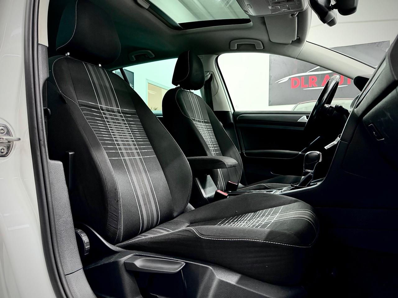 Volkswagen Golf 2.0 TDI DSG 5p. Highline BlueMotion Technology