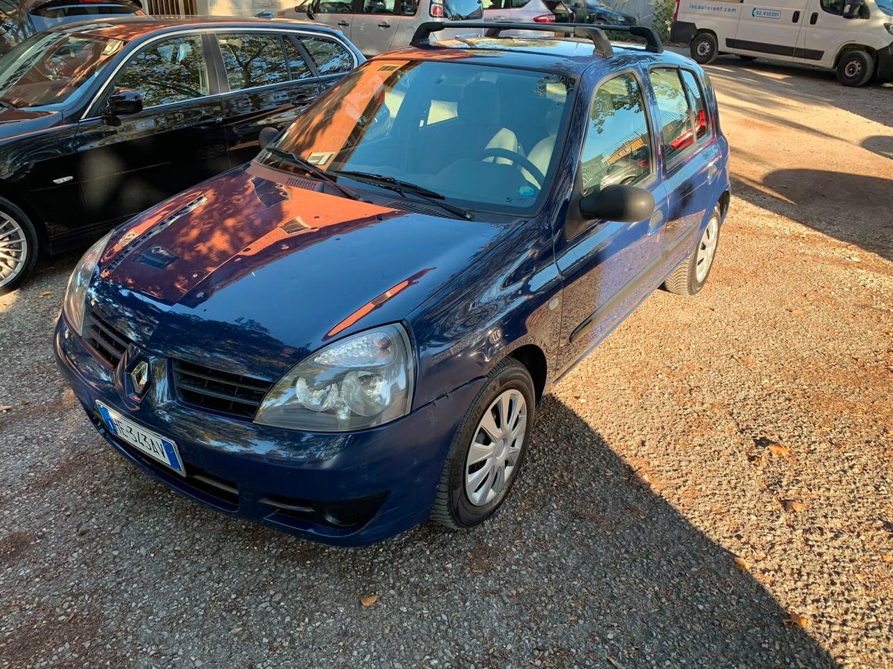 Renault Clio Storia 1.2 5 porte GPL Confort