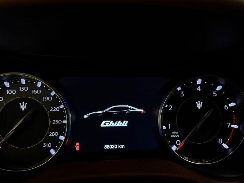 Maserati Ghibli Ghibli 330 CV MHEV GT RWD