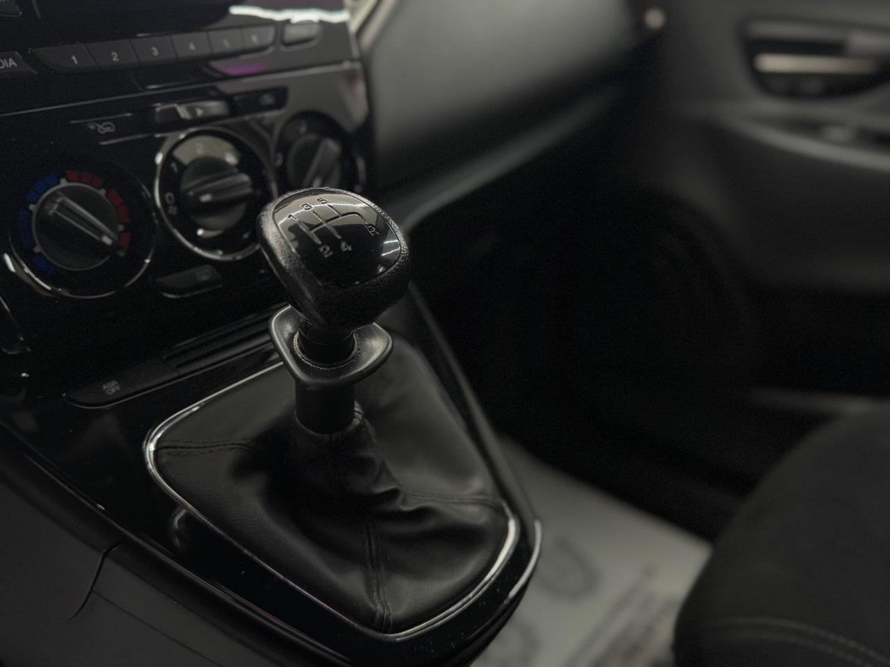 Lancia Ypsilon 1.2 69Cv Platinum Full Optional