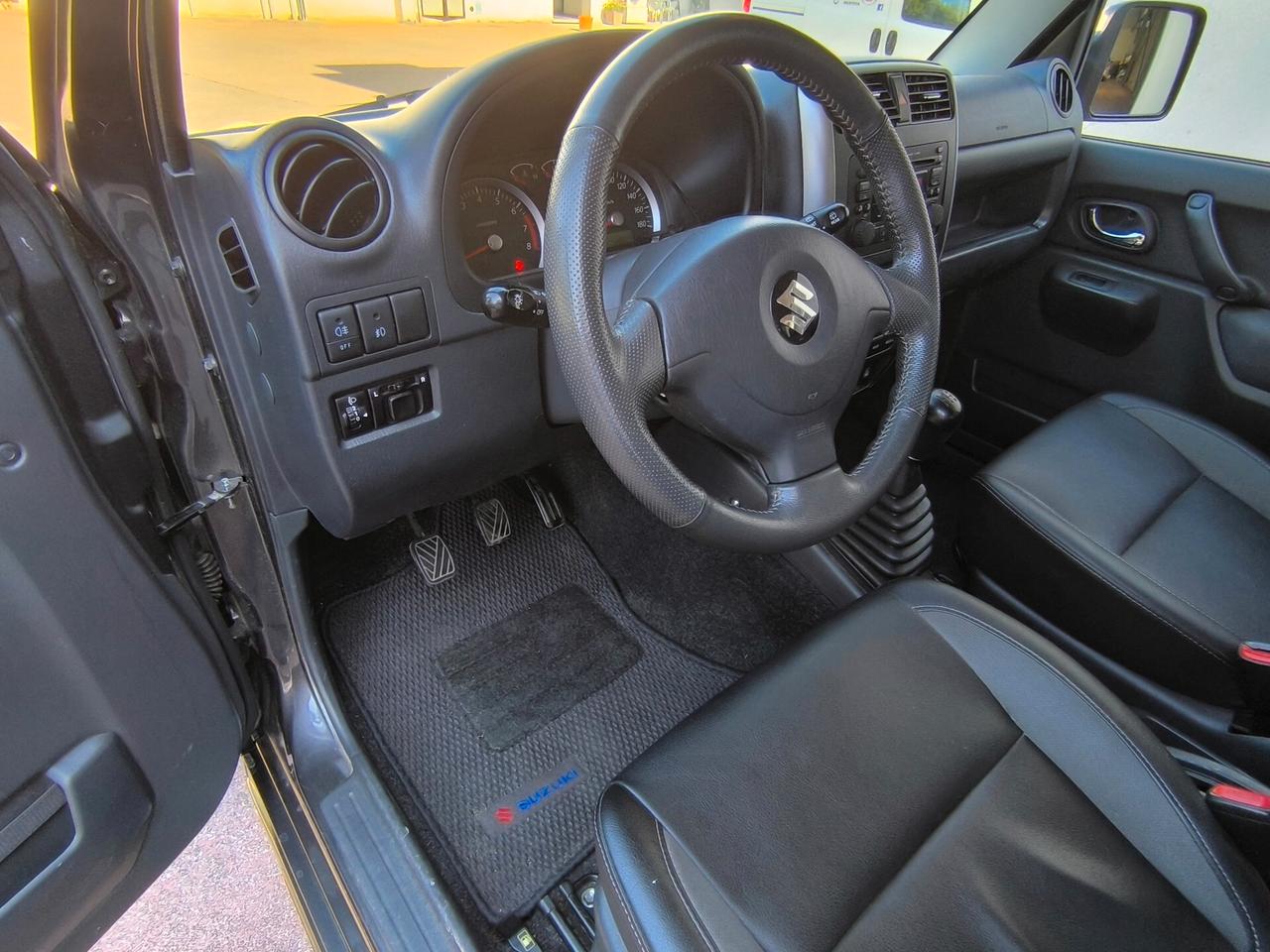 Suzuki Jimny 1.3i 16V cat 4WD Special