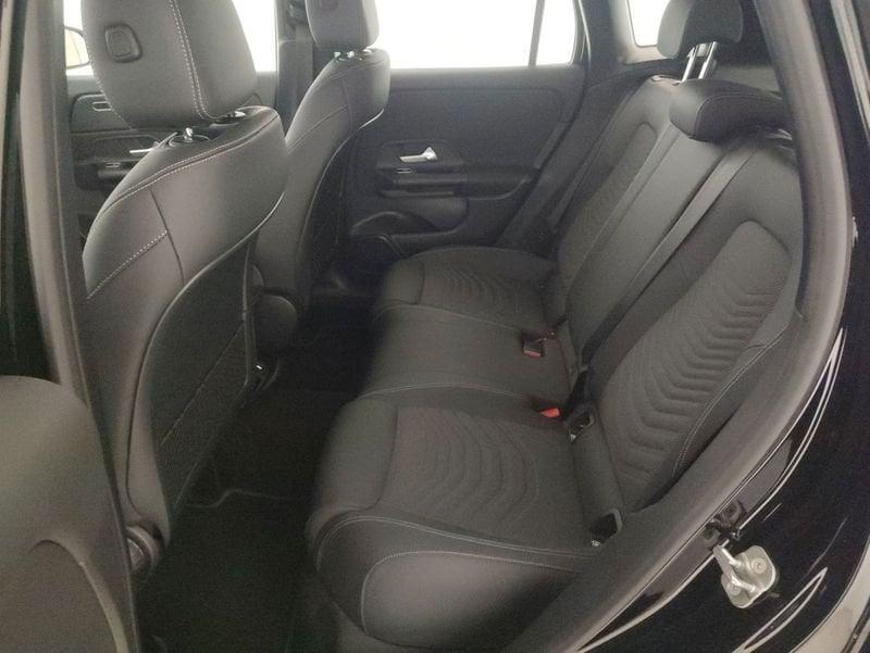 Mercedes-Benz GLA 180 d Advanced auto