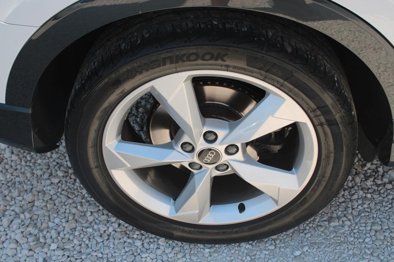 Audi Q3 40 TDI quattro S tronic line edition