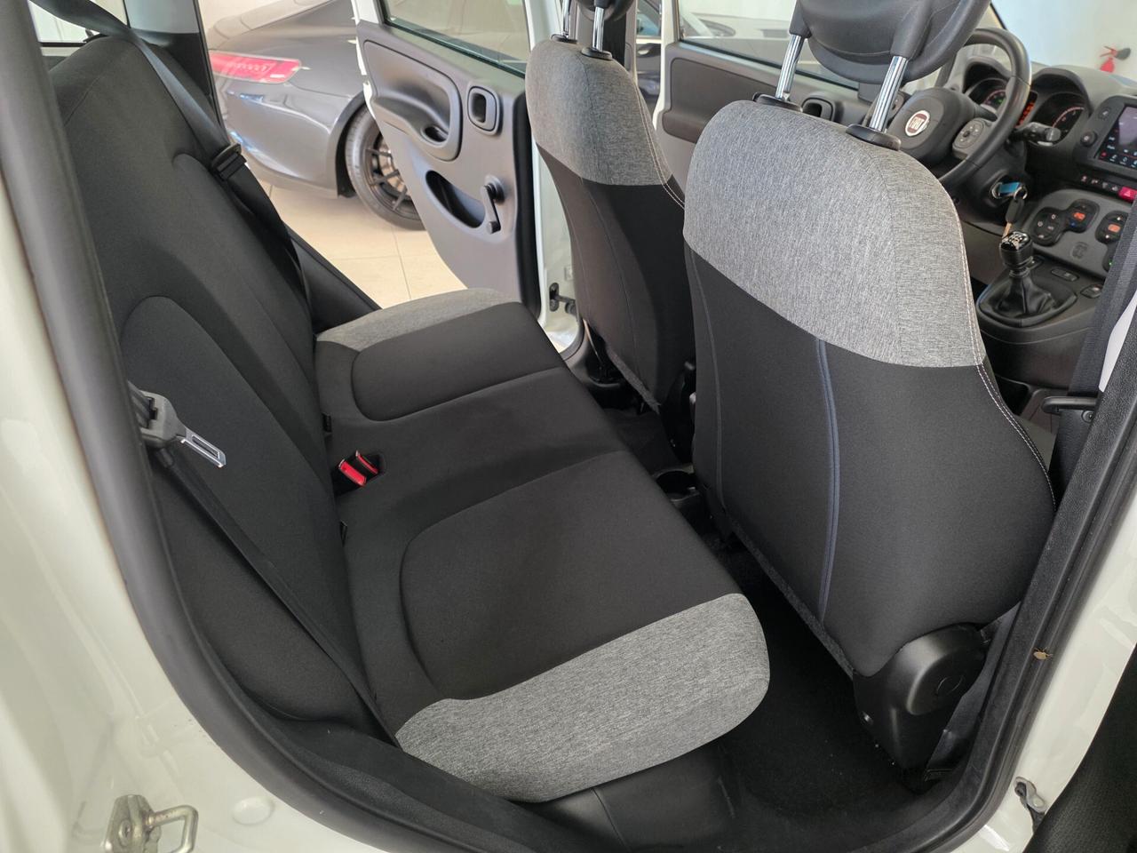 Fiat Panda 1.0 GSE S&S Hybrid Street Van 4 posti