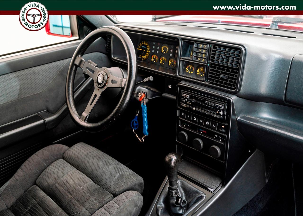 Lancia Delta HF INTEGRALE 16 V * ROSSO MONZA * 76.000 KM * VERSIONE RARA