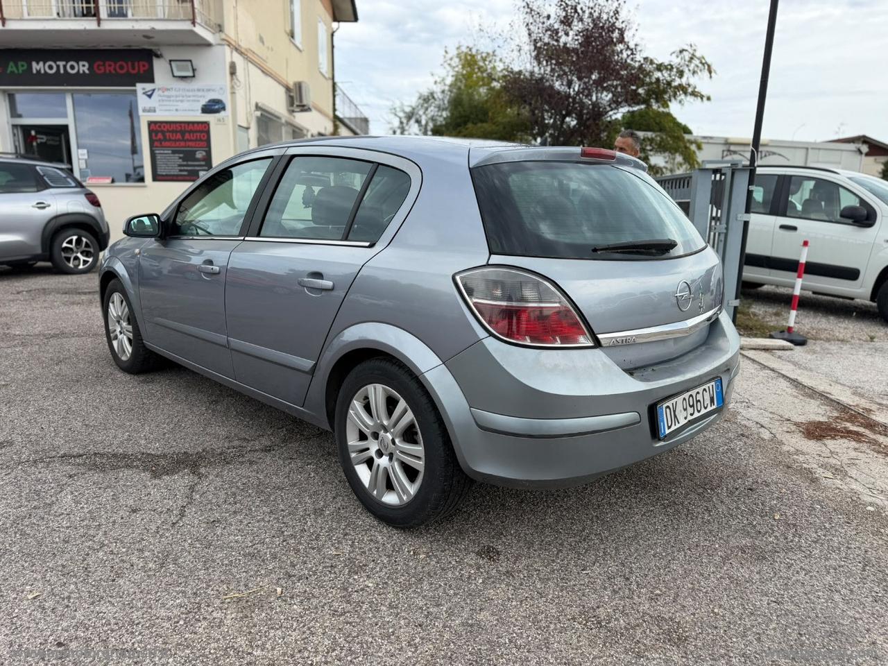 OPEL Astra 1.6 16V VVT 5p. Club