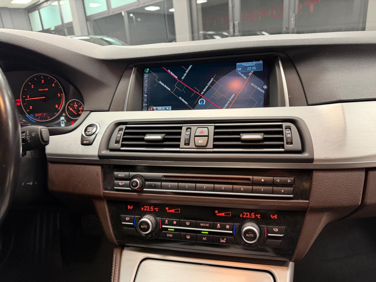 Bmw 520 520d xDrive Luxury