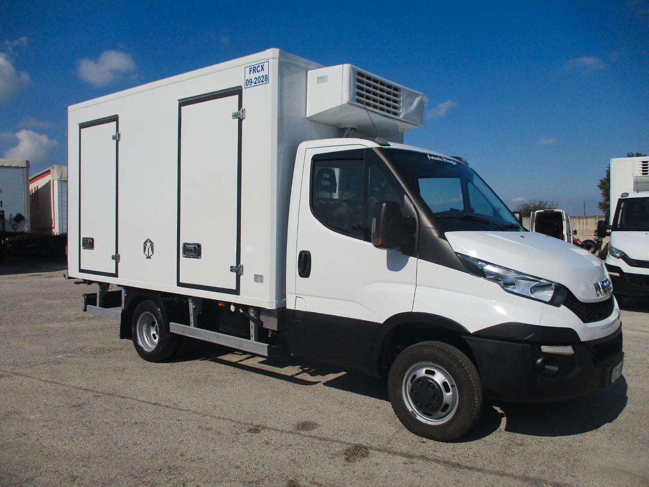 Iveco Daily 35C15 3000 150CV FRIGO ATP FRCX 09/2028 7 PEDANE