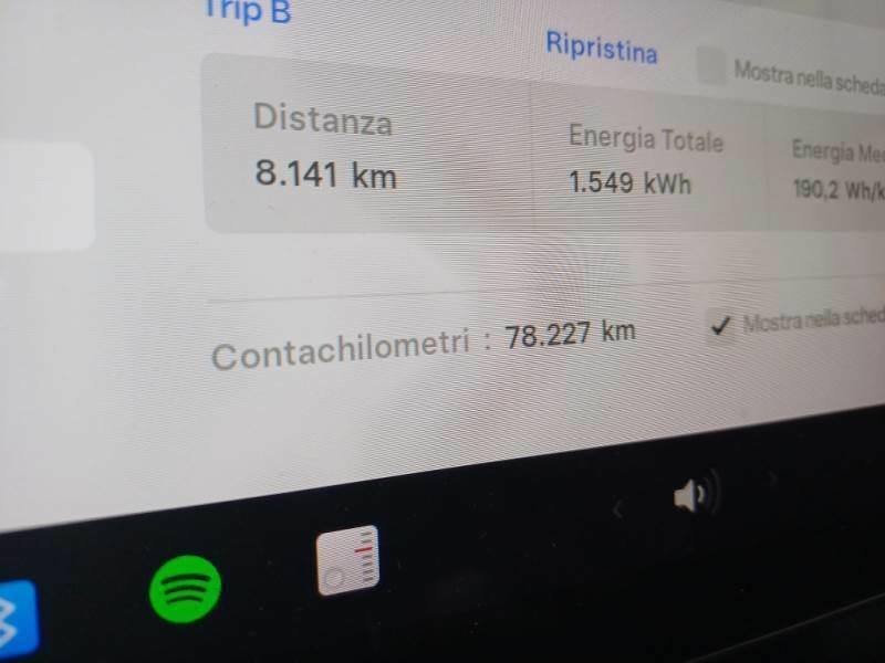 TESLA MODEL Y 75 KWH DUAL MOTOR LONG RANGE 4WD AUT. SUV