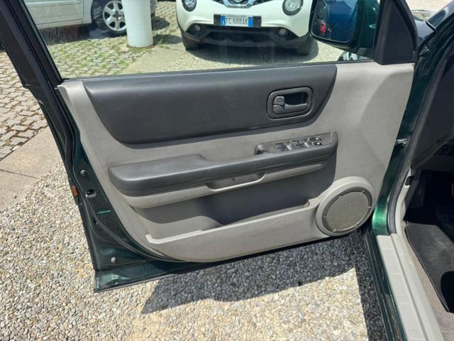 NISSAN X-Trail 2.2 dCi Wild 4X2
