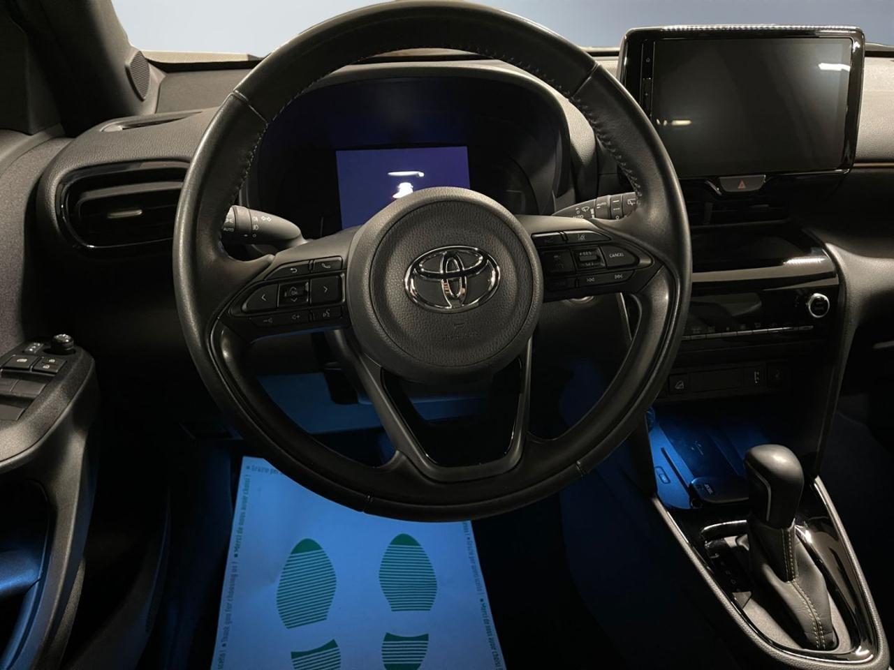 Toyota Yaris Cross 1.5 Hybrid 5p. E-CVT AWD-i Adventure