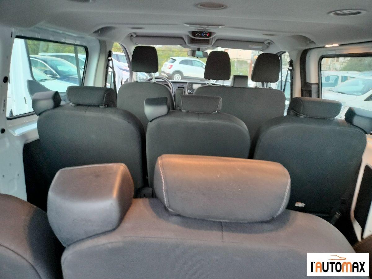 FORD - Transit Custom 9 Posti - Prezzo IVA Inclusa