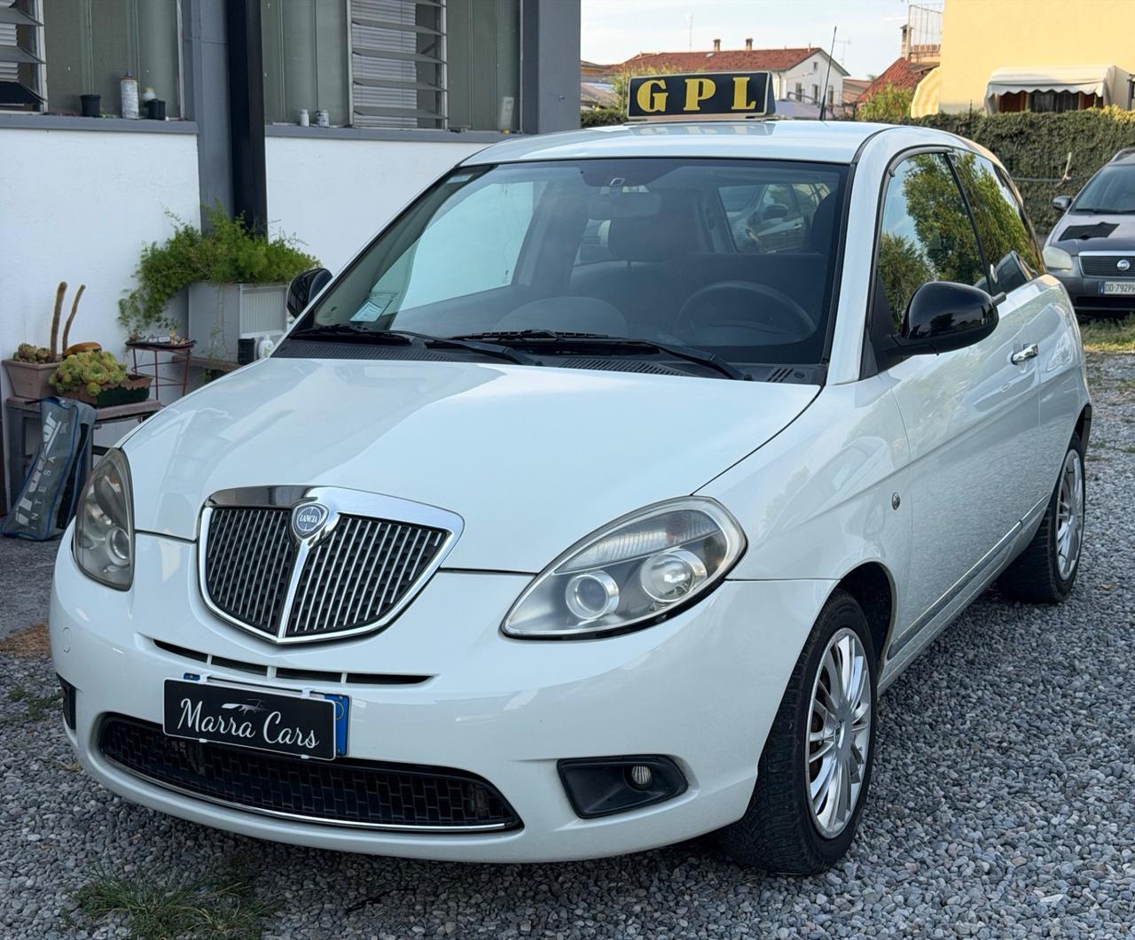 Lancia Ypsilon 1.4 GPL 2031- Neopatentati-Garanzia