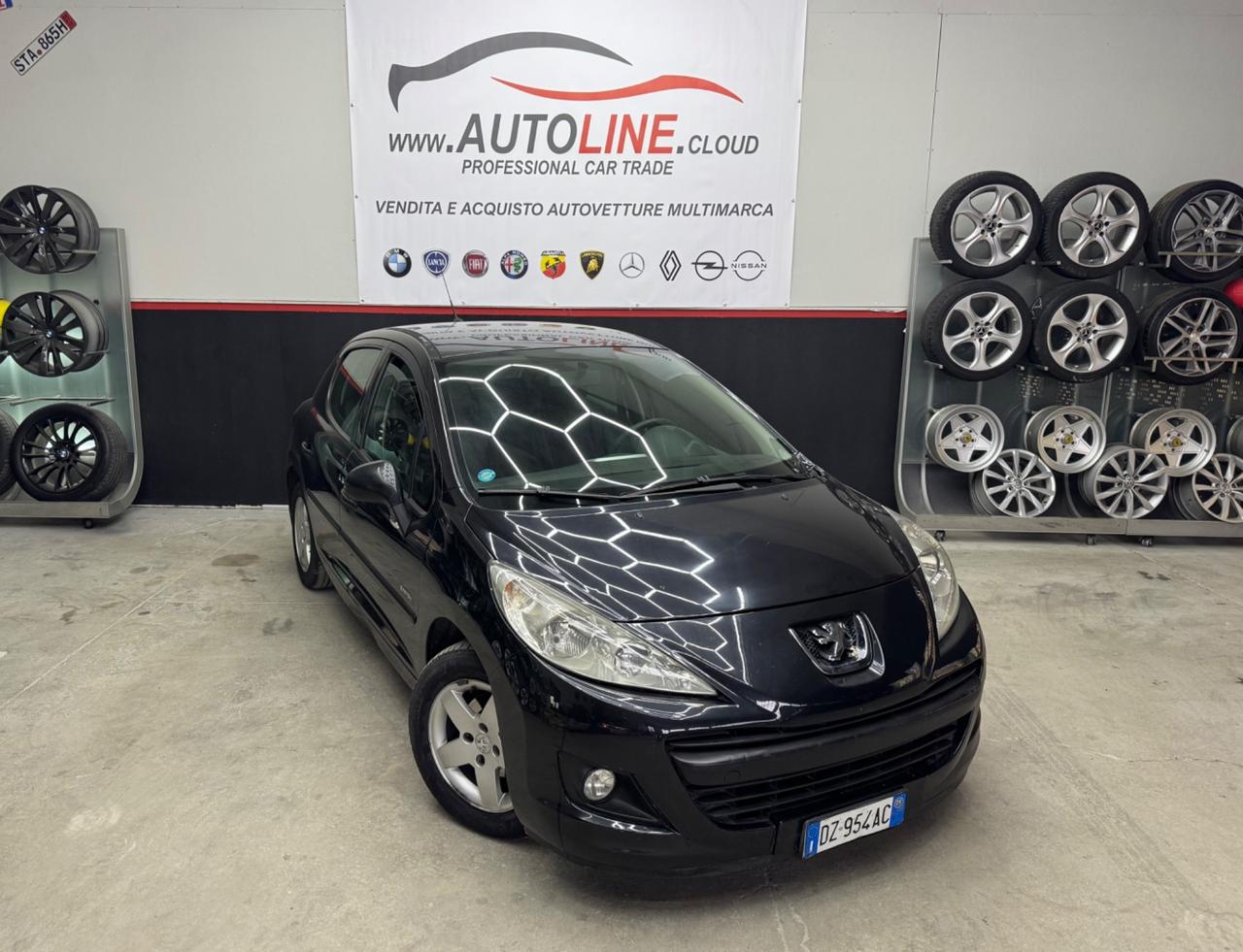 Peugeot 207 1.4 HDi ADATTA NEOPATENTATI 70CV 5p. XS