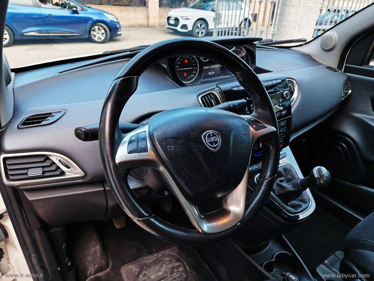 LANCIA Ypsilon 1.3 MJT 95 CV 5p. S&S Silver