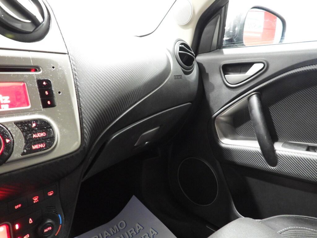 Alfa Romeo MiTo 1.4 TB Distinctive Sport Pack