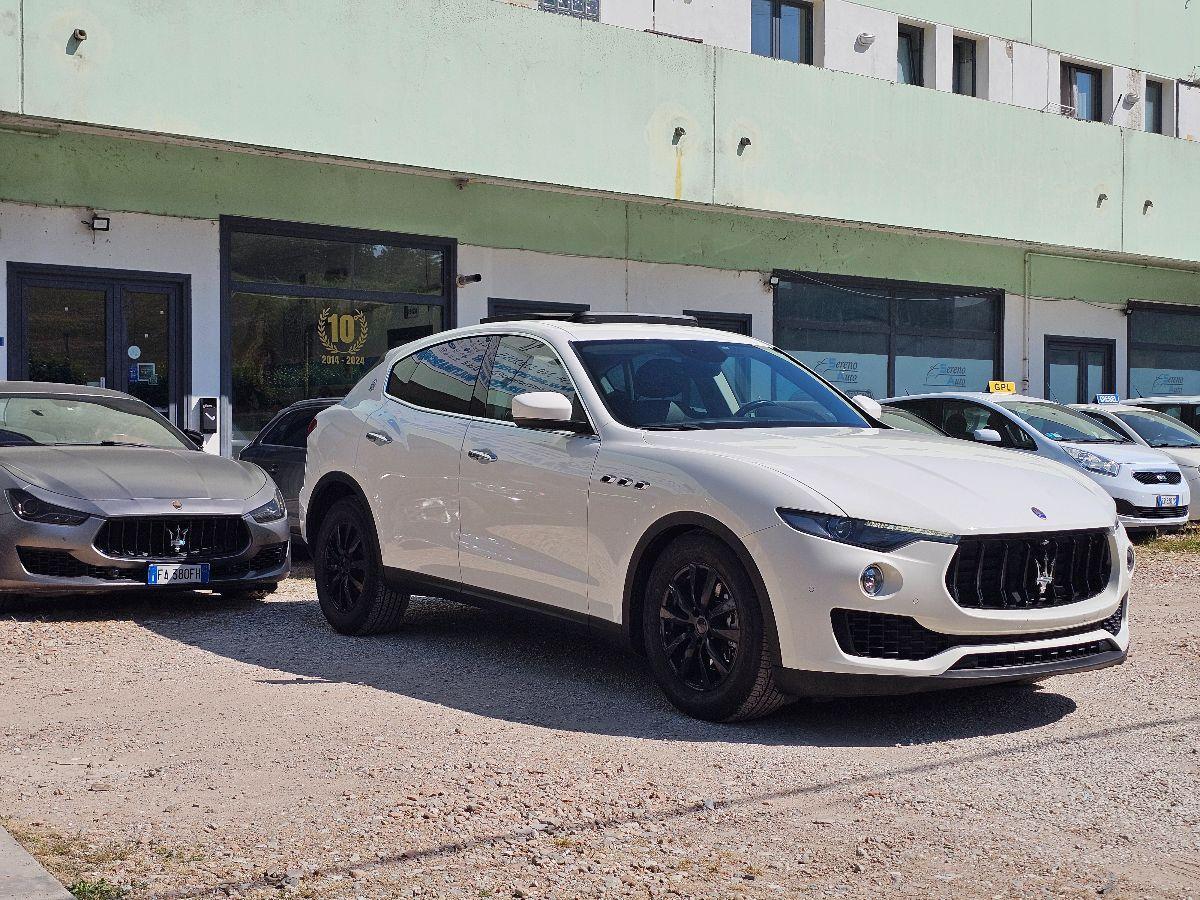 MASERATI LEVANTE V6 DIESEL 250CV Q4 GARANZ 12 MESI FINANZ