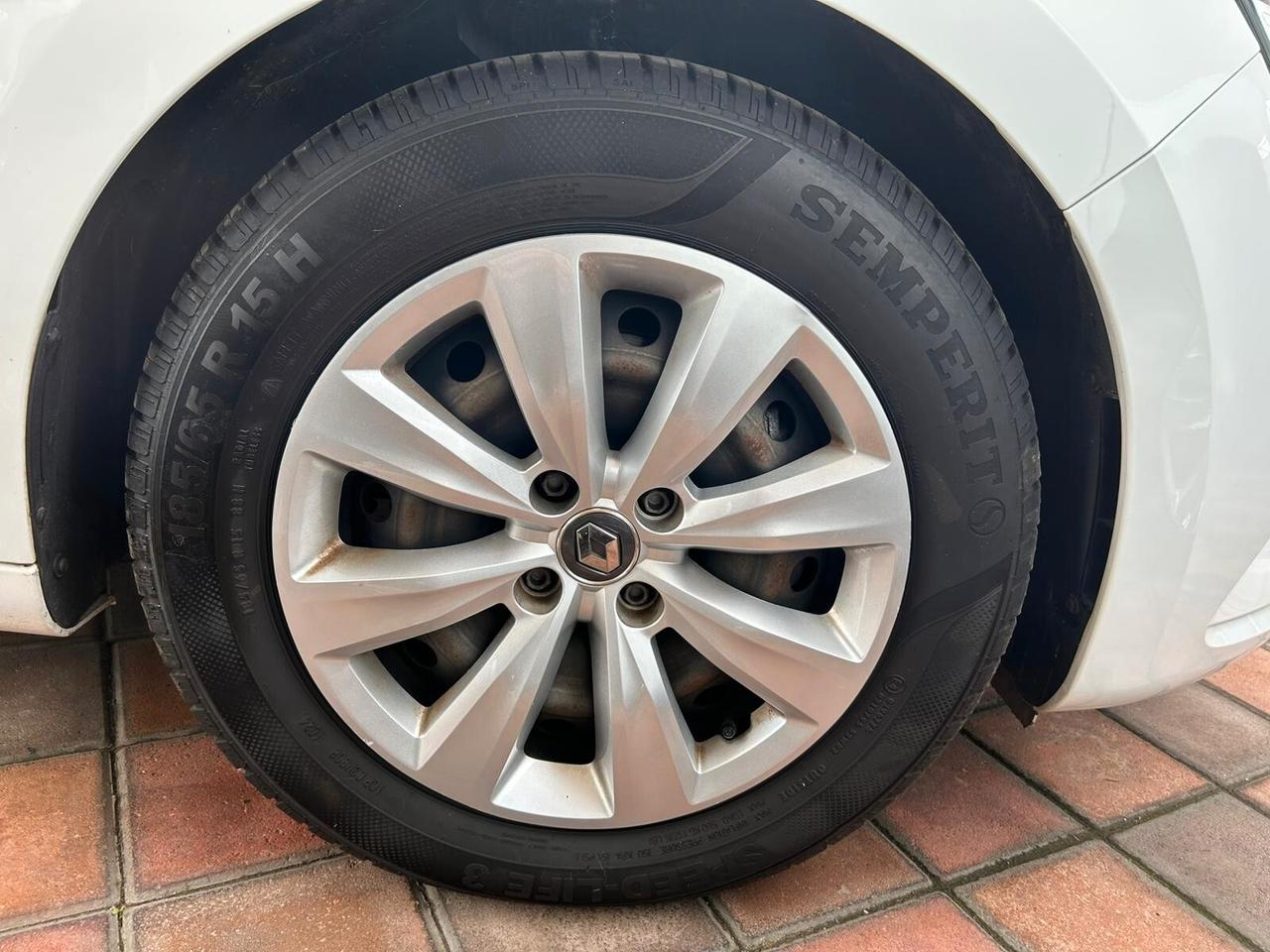 Renault Clio Blue dCi 85 CV 5 porte Zen