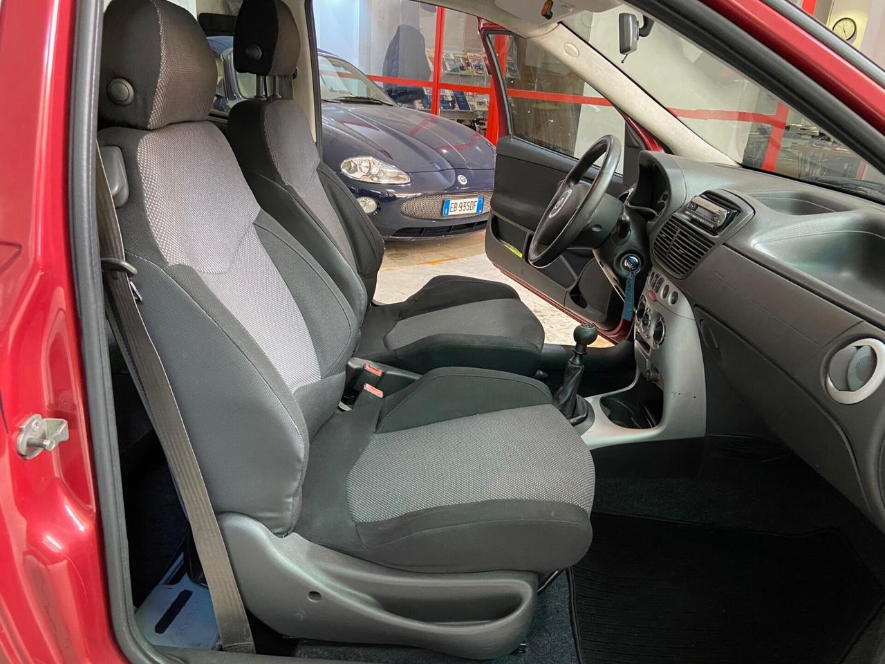 Fiat Punto 1.4 16V 3 porte Sporting BENZ.EURO4 X NEO-PATENTATI!!!