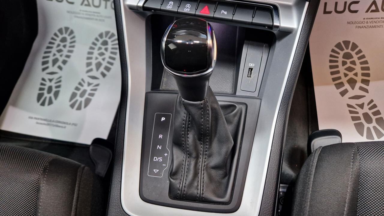 Audi Q3 2.0 TDI 150 CV S tronic Sport