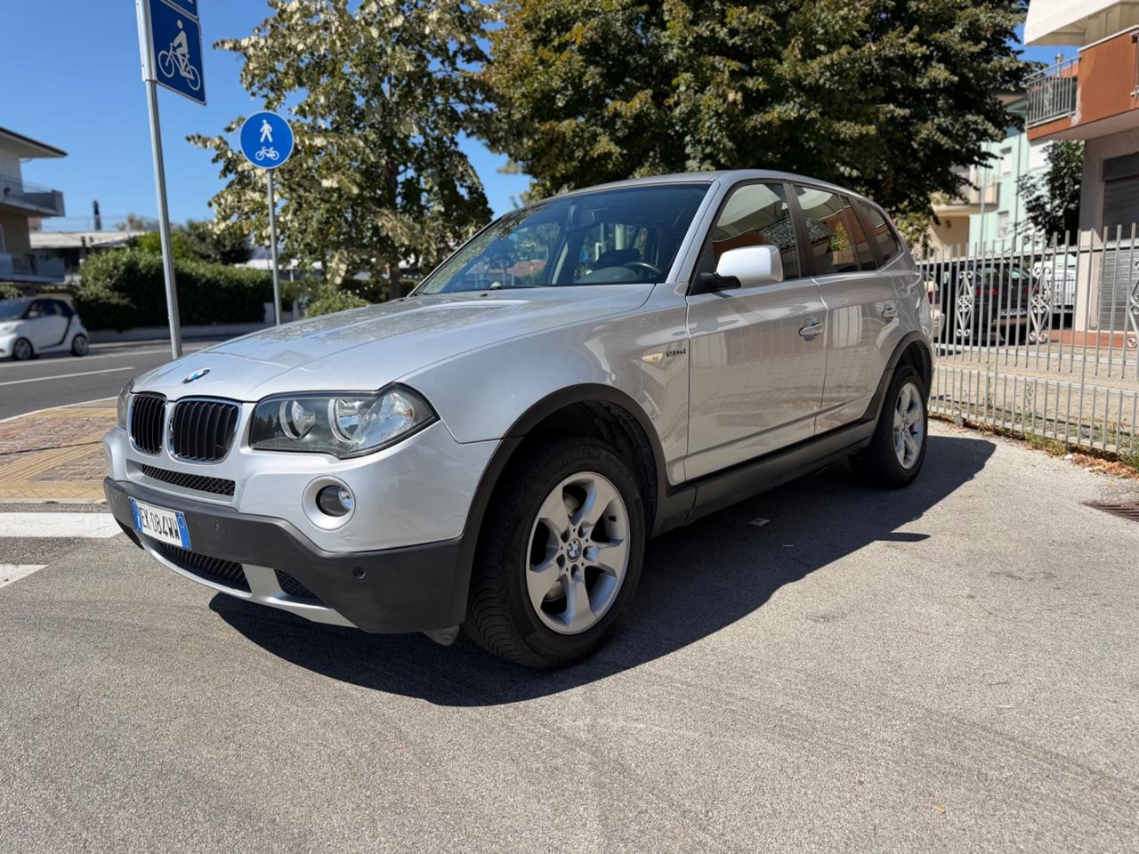 Bmw X3 2.0d cat Futura