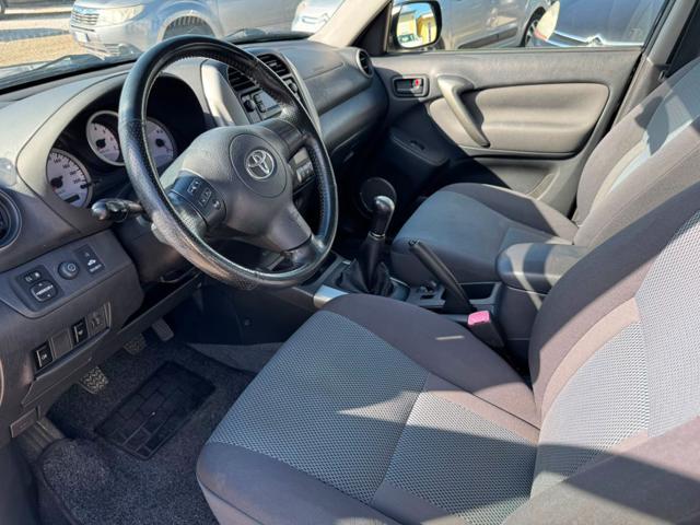 TOYOTA RAV 4 MY23 RAV4 2.0 Tdi D-4D cat 5 porte Sol