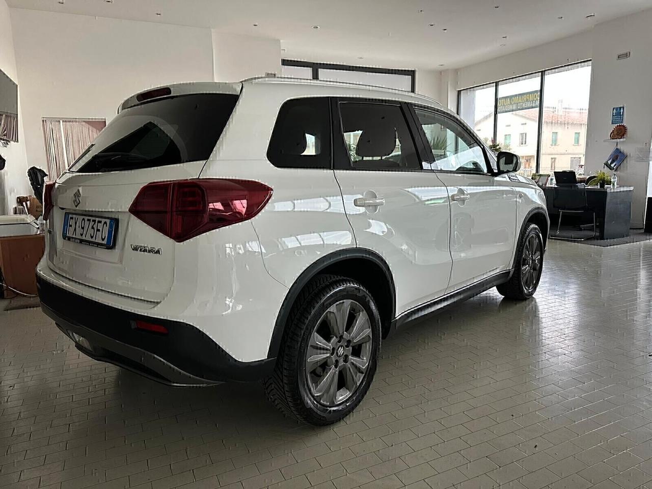 Suzuki Vitara 1.0 Boosterjet Starview