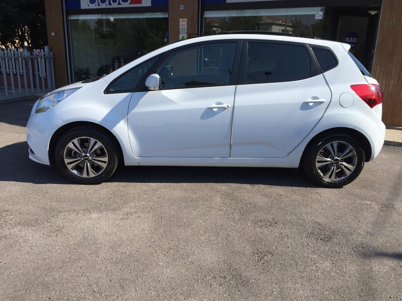 Kia Venga 1.4 CRDi 90CV Cool x NEOPATENTATI