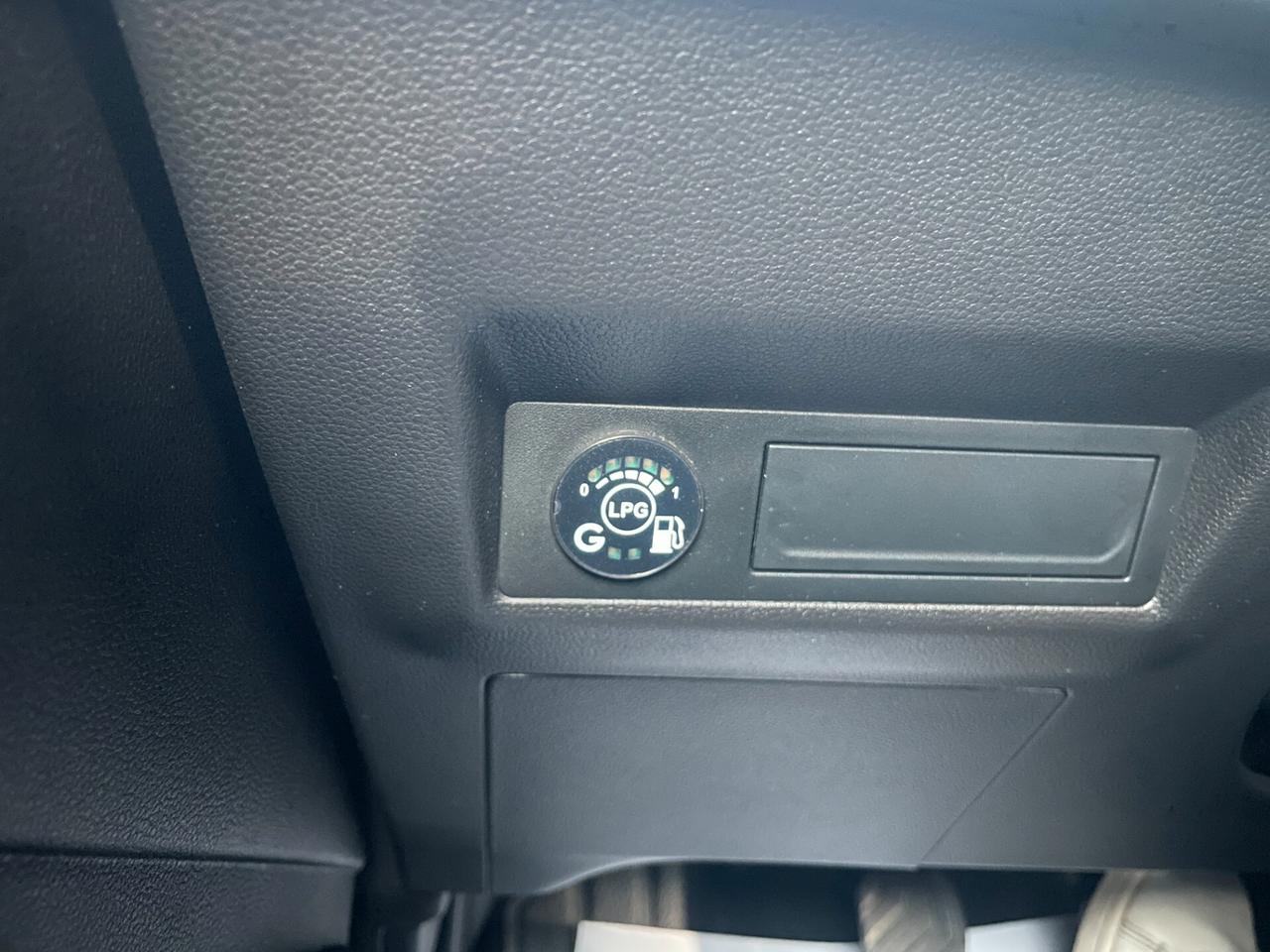 Renault Captur UNICO PROPRIETARIO - NEOPATENTATI