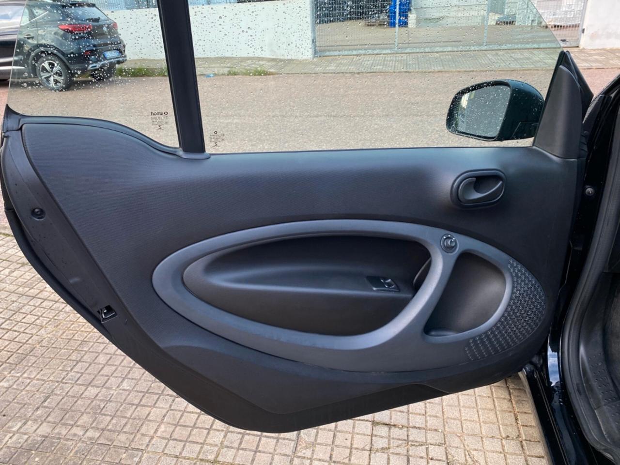 Smart ForTwo 1.0 – Cambio Automatico, Allestimento Passion