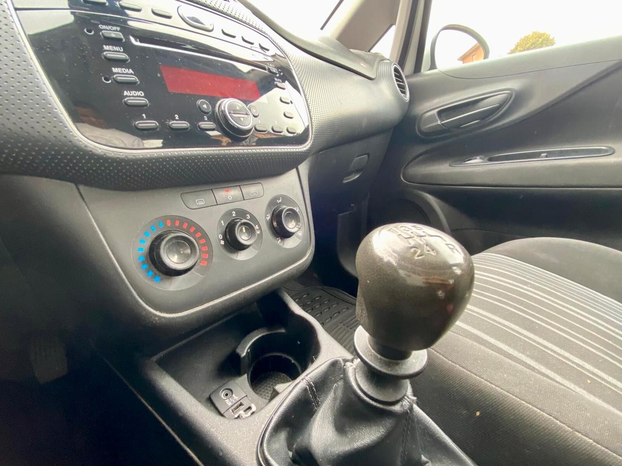 Fiat Punto Evo 1.4 5 porte Emotion Natural Power NEOPATENTATI
