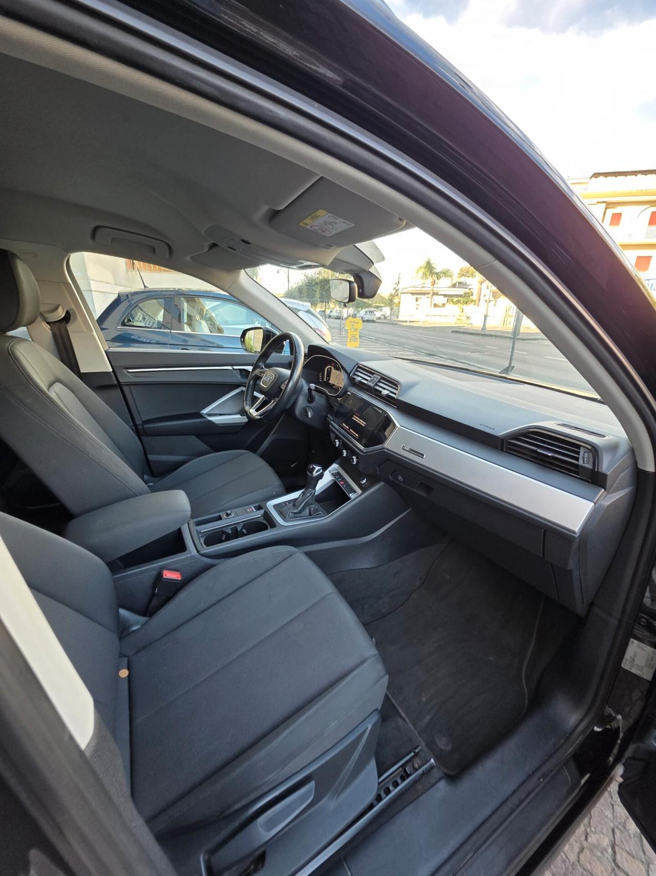 Audi Q3 35 TDI quattro S tronic line edition