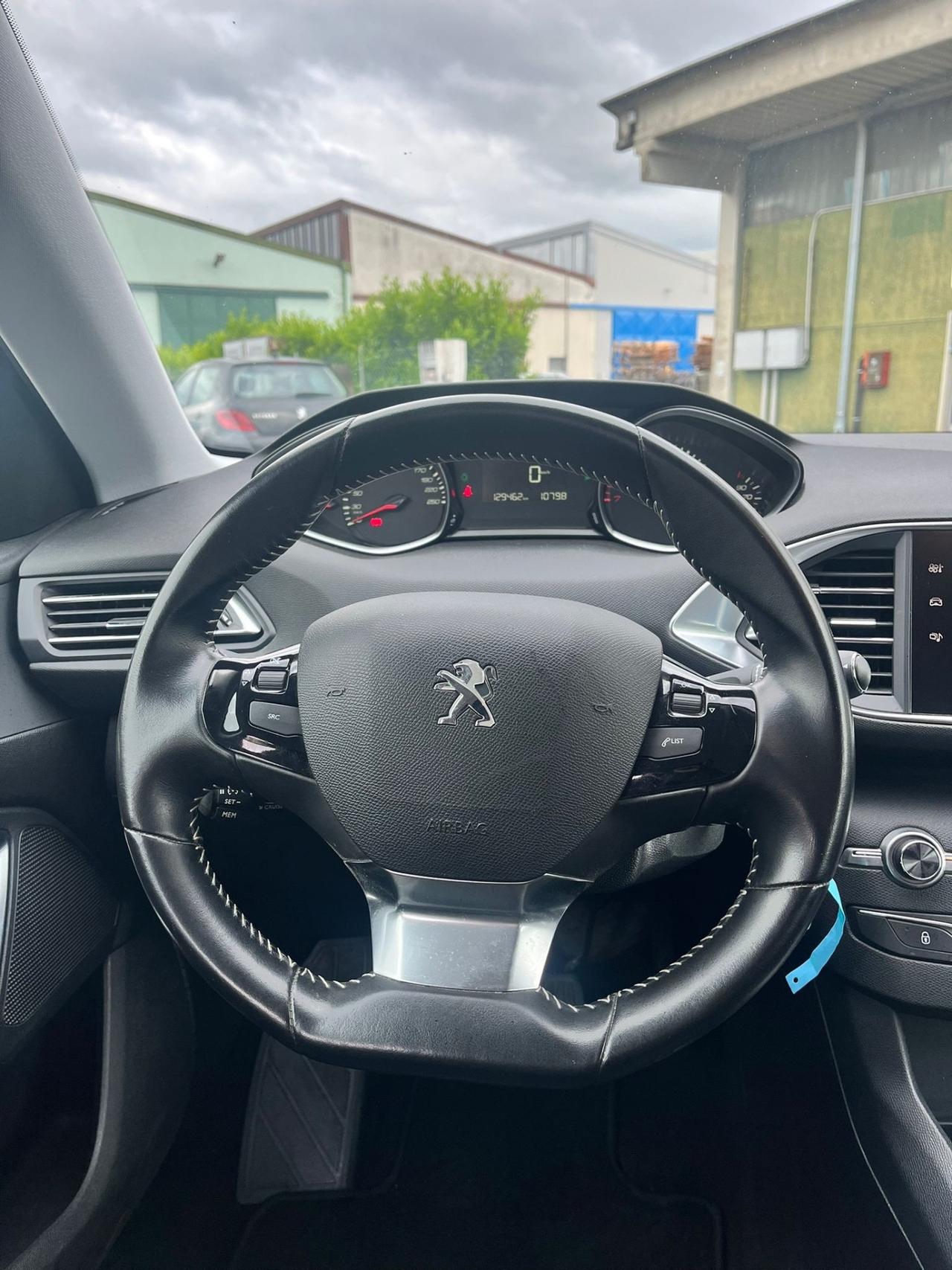 Peugeot 308 PureTech Turbo 110 S&S Access