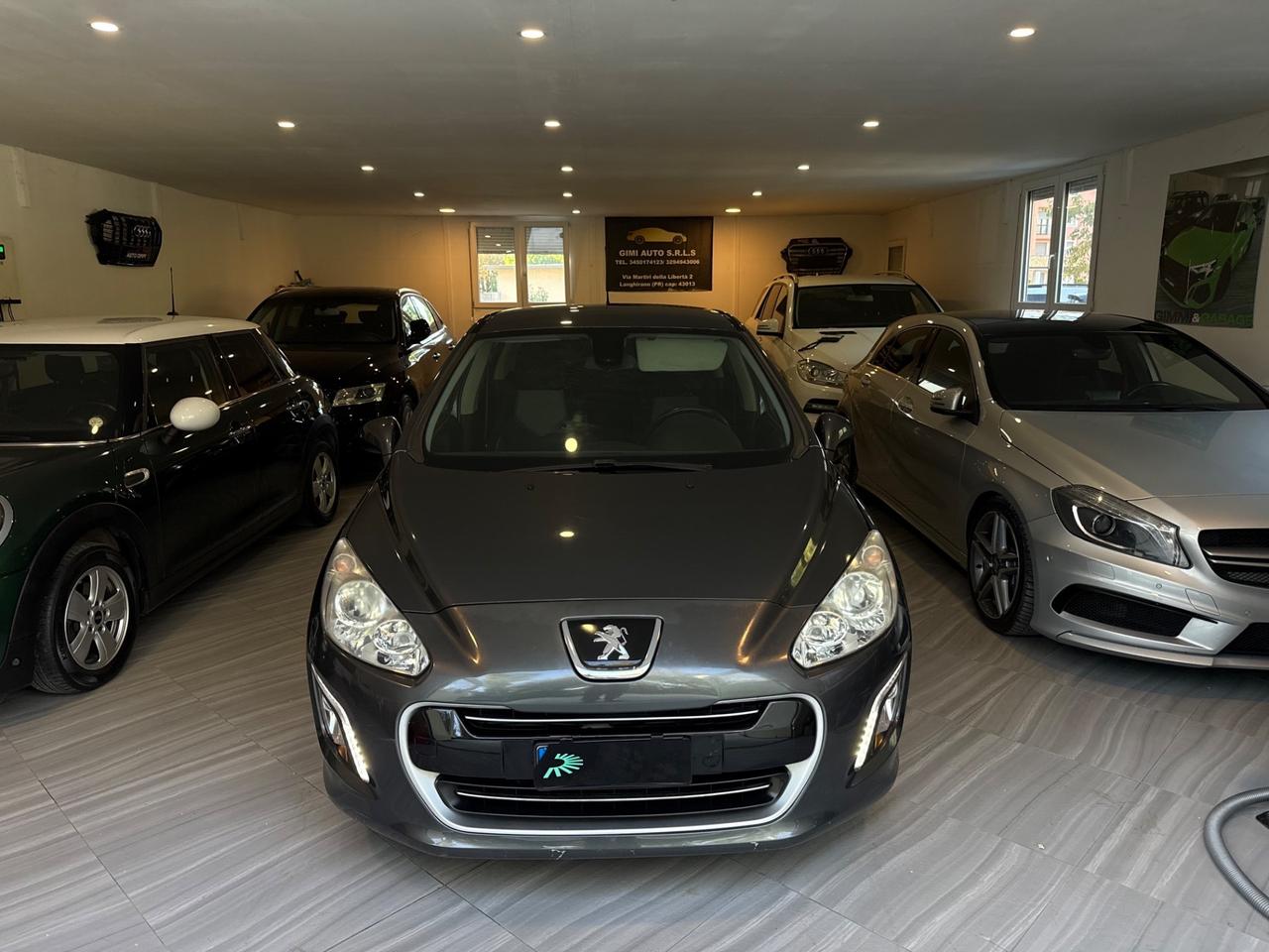 Peugeot 308 1.6 diesel anno 2013 neopatentati
