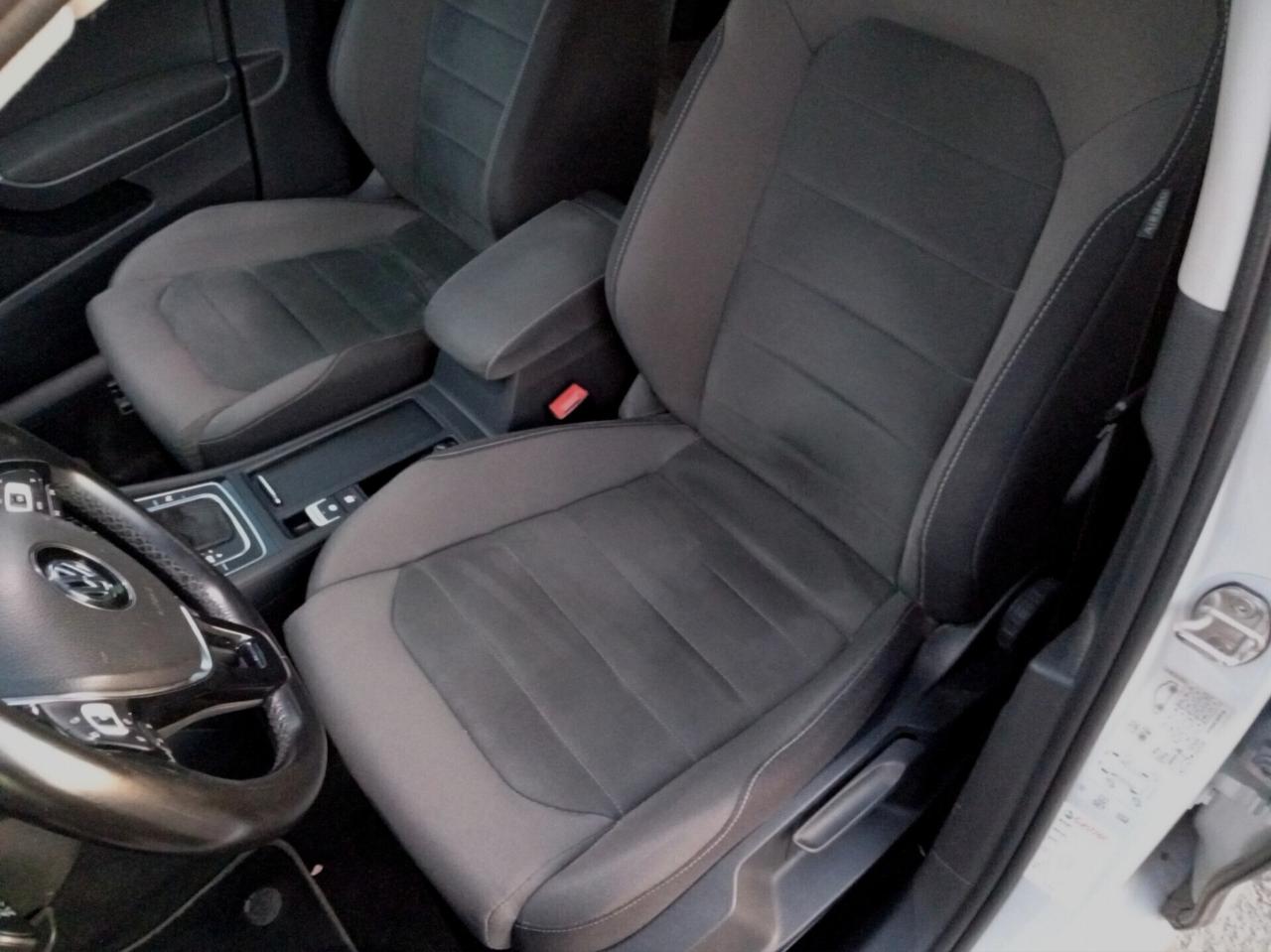 Volkswagen Golf 7.5 1.6 TDI 115 CV DSG 5p. Executive BlueMotion Technology