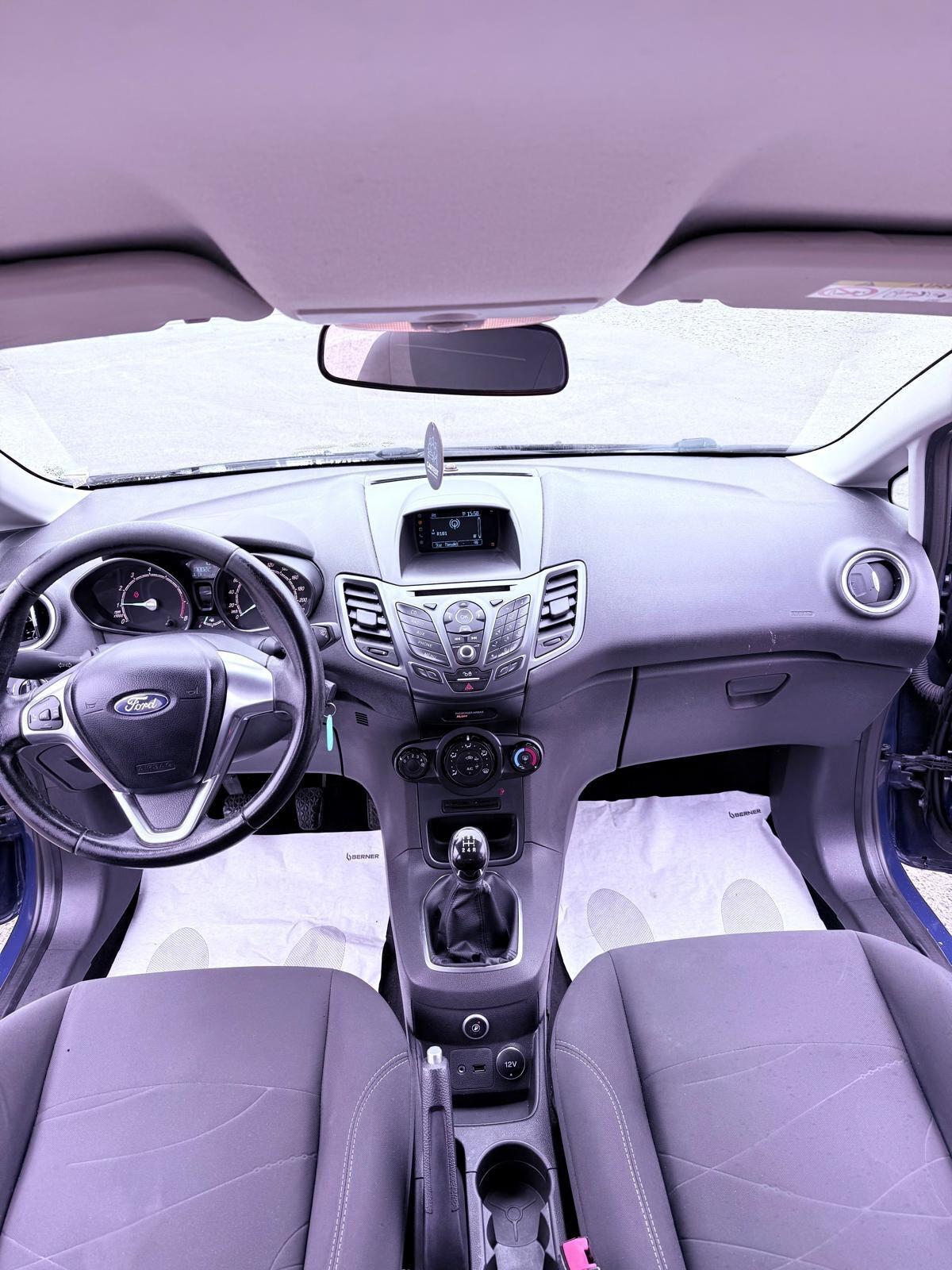 Ford Fiesta 1.4 5p. Bz.- GPL Titanium Ok neopatentati