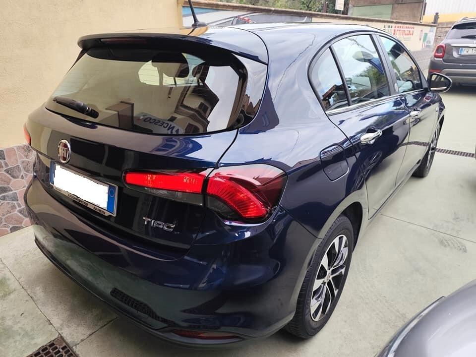 Fiat Tipo 1.6 Mjt S&S 5 porte Mirror