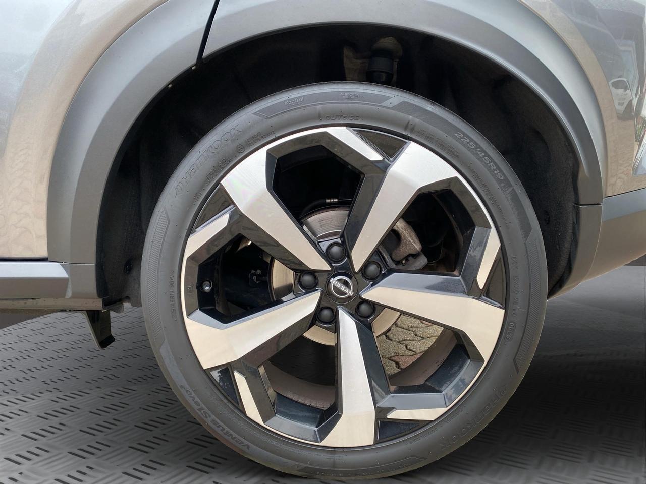 Nissan Juke 1.6 hev N-Connecta