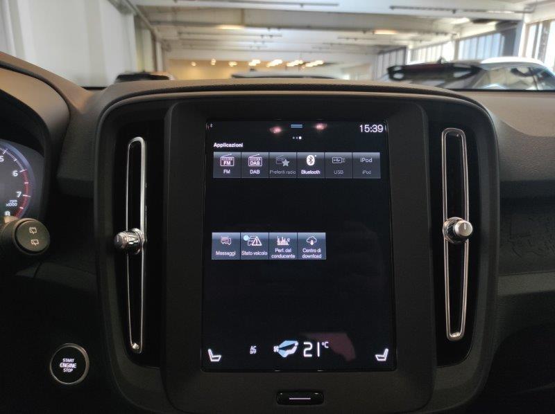 VOLVO XC40 (2017-->) - XC40 T2 automatico Essential