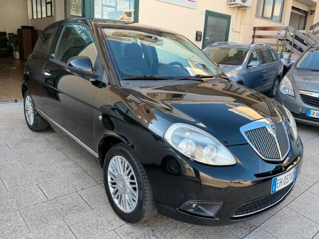 Lancia Ypsilon 1.2 69 CV Platinum km 130.000