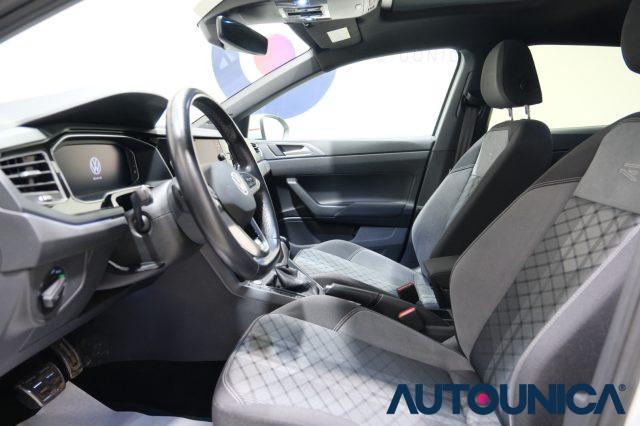 VOLKSWAGEN Taigo 1.0 TSI 110 CV DSG R-LINE FULL LED TETTO PANORAMA