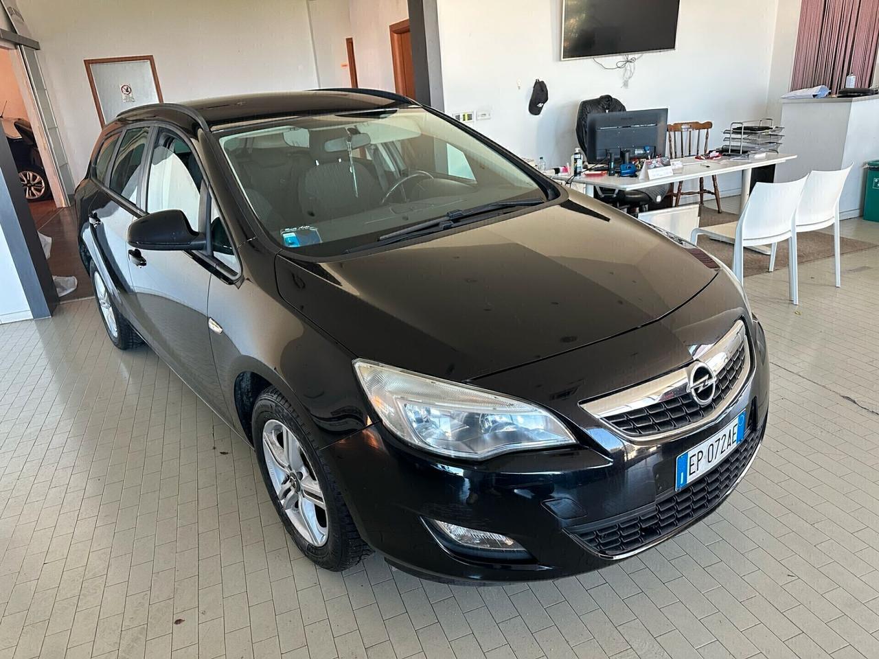 Opel Astra 1.4 Turbo 120CV Sports Tourer Cosmo