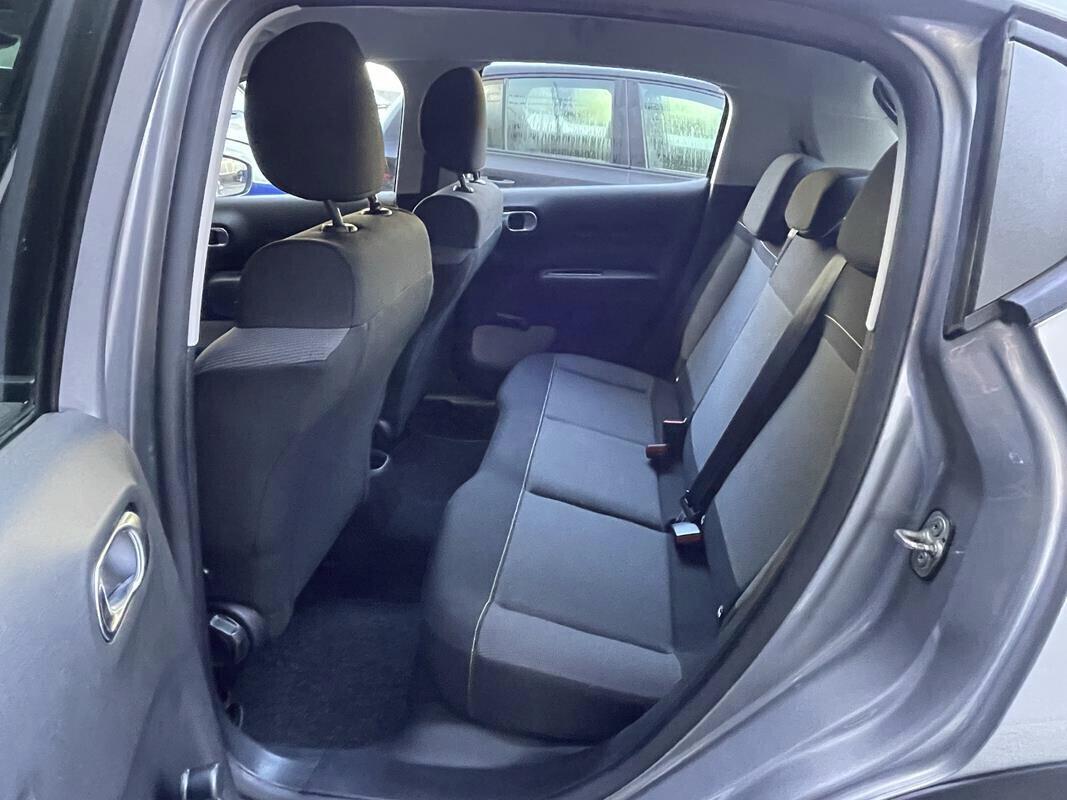 Citroen C3 BlueHDi 102 CV S&S Feel Pack (Apple CarPlay- Fari anteriori diurni a LED- Fari posteriori a LED effetto 3D)