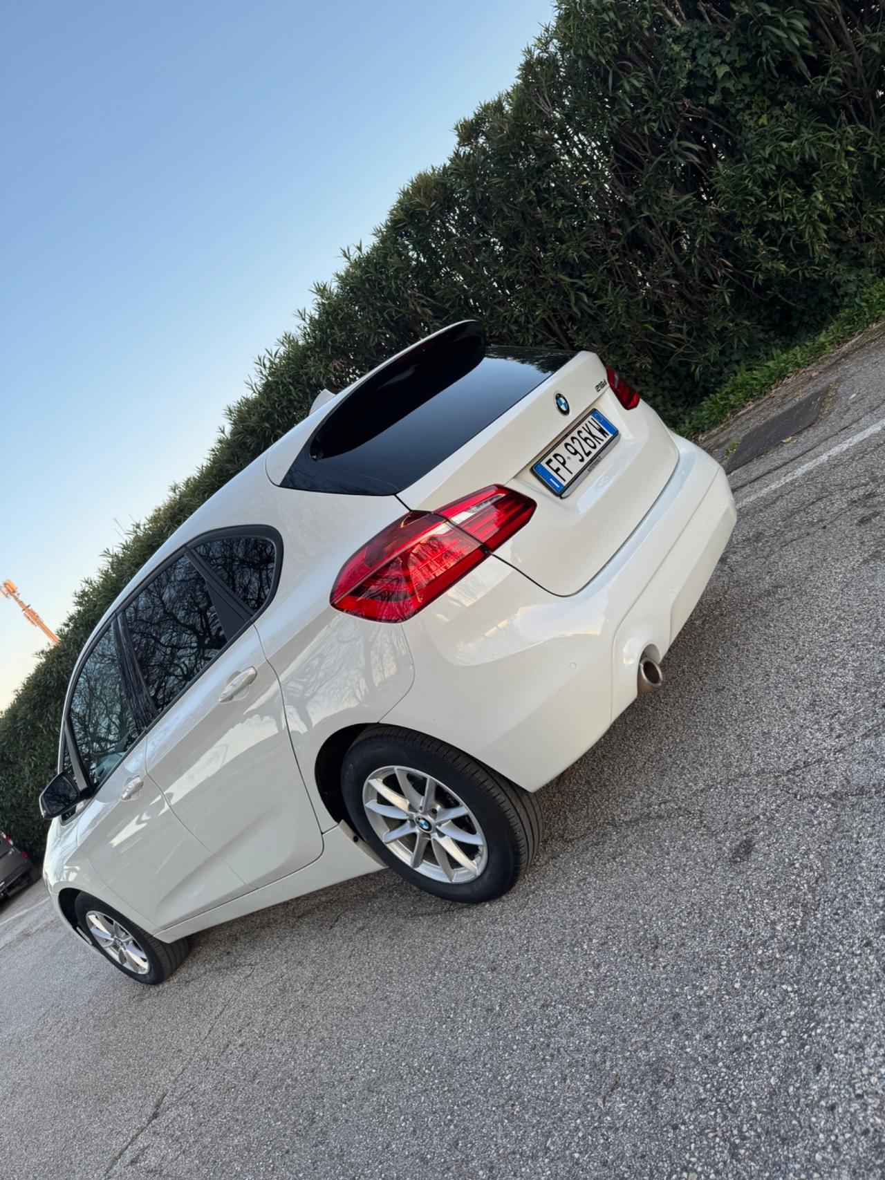 Bmw 216 220d Active Tourer Luxury aut.