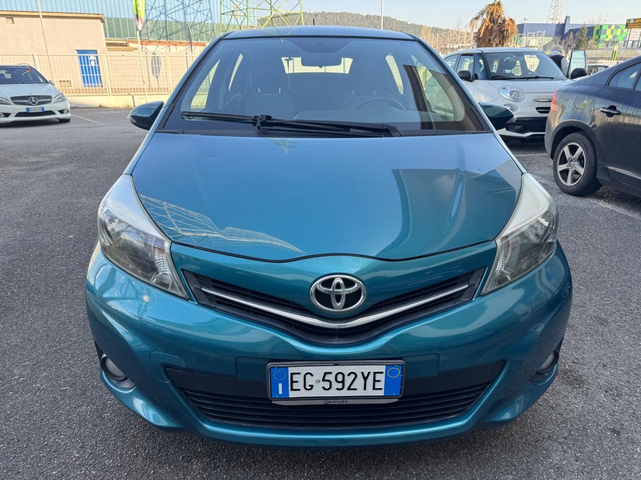 Toyota Yaris 1.3 5 porte Lounge